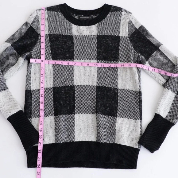 Banana Republic Black & White 61% Cotton 19% Mohair 8% Wool Crewneck Sweater XS - Picture 5 of 12